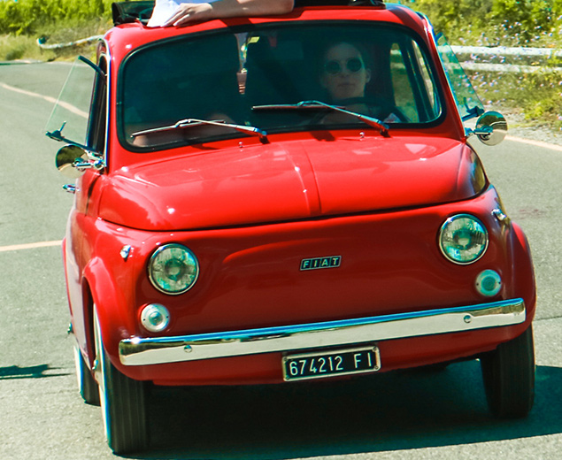 Ln classic rent noleggio auto d'epoca Fiat 500 Rossa a san miniato pisa Toscana